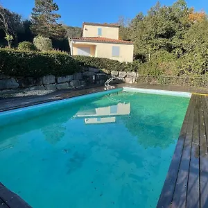  Hébergement de vacances Chez Laura Pres Du Pont D'arc